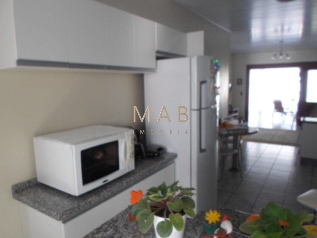 Casa Térrea à Venda em Boa Localização do Bairro Ingleses - Florianópolis/SC!