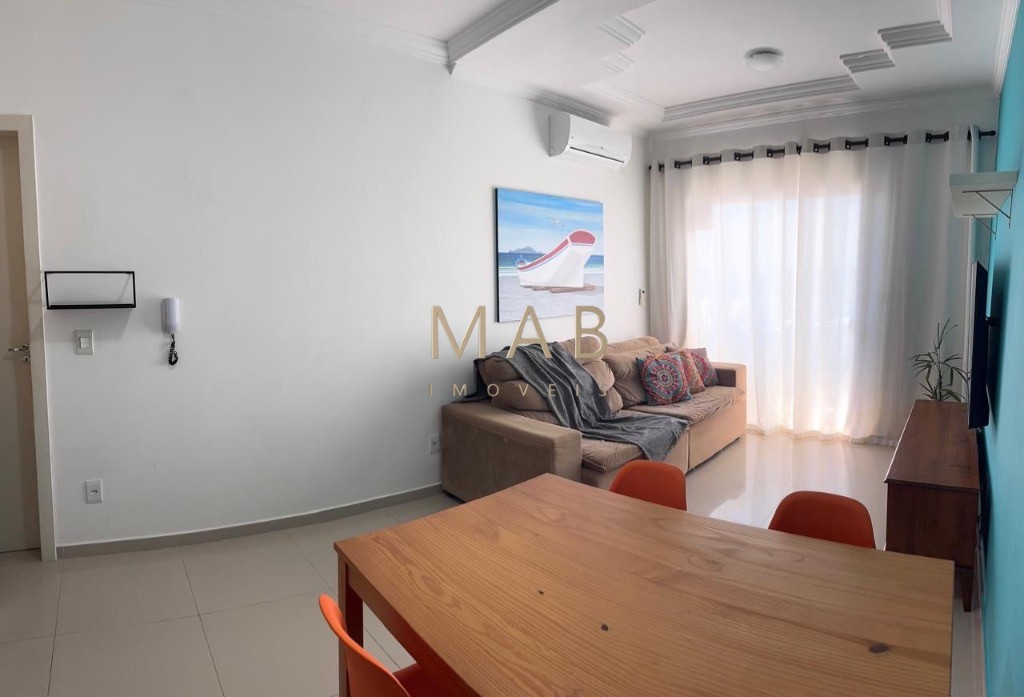 Apartamento à venda em Florianópolis-SC, Ingleses do Rio Vermelho: 1 quarto, 1 suíte, 1 sala, 2 banheiros, 1 vaga, 18m².