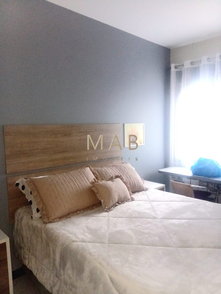 Apartamento à venda em Florianópolis-SC, Ingleses do Rio Vermelho: 2 quartos, 1 suíte, 1 sala, 2 banheiros, 1 vaga de garagem, 78m². Aproveite!