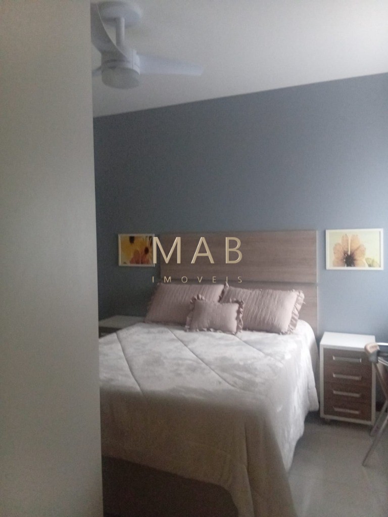 Apartamento à venda em Florianópolis-SC, Ingleses do Rio Vermelho: 2 quartos, 1 suíte, 1 sala, 2 banheiros, 1 vaga de garagem, 78m². Aproveite!