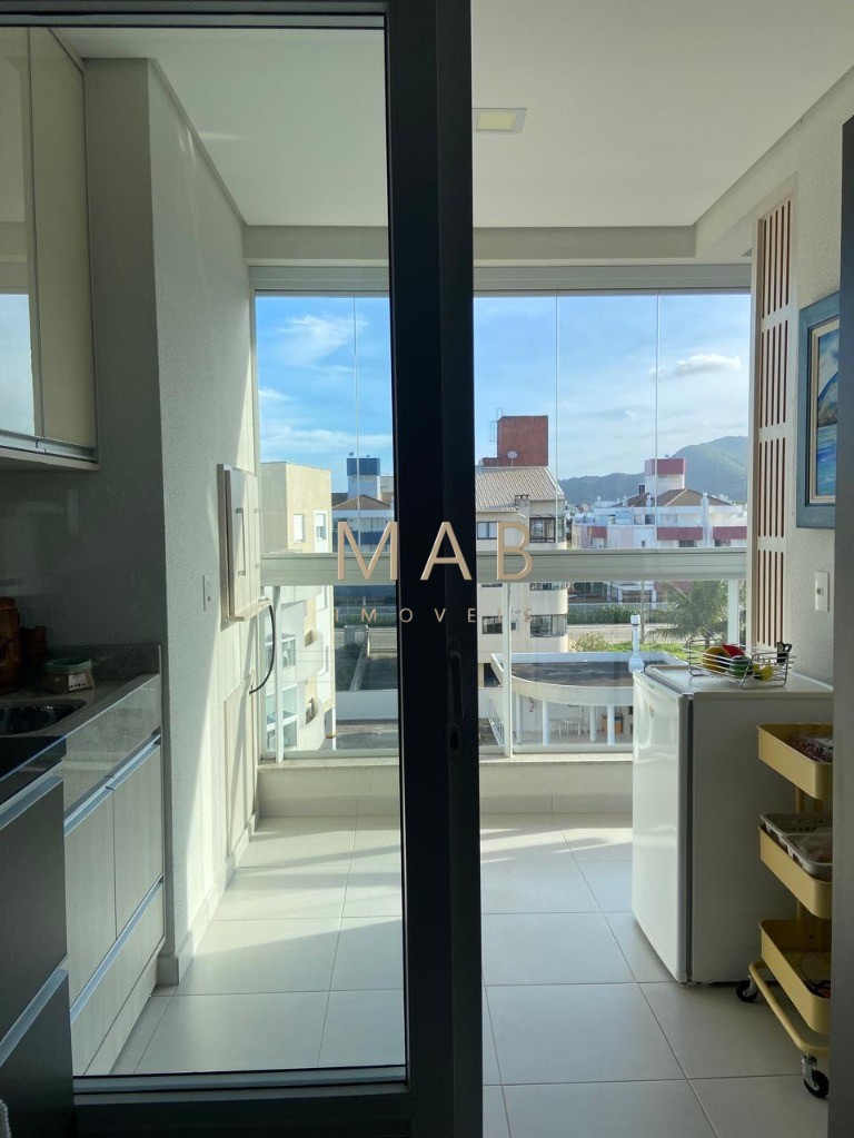 Cobertura de luxo à venda em Florianópolis-SC, Ingleses do Rio Vermelho: 3 quartos, 1 suíte, 1 sala, 2 banheiros, 2 vagas, 273m².