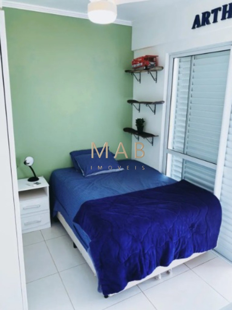 Apartamento à venda em Florianópolis-SC, Ingleses do Rio Vermelho: 02 Dormitórios sendo 01 suíte, sala de estar/jantar, 110m² de área priv, 1 vaga.