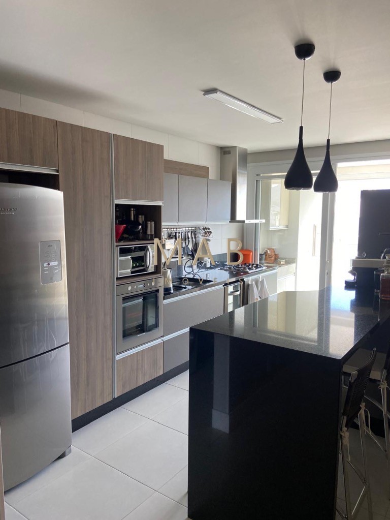 Cobertura de luxo à venda em Florianópolis-SC, Ingleses do Rio Vermelho: 3 quartos, 1 suíte, 1 sala, 2 banheiros, 2 vagas, 273m².