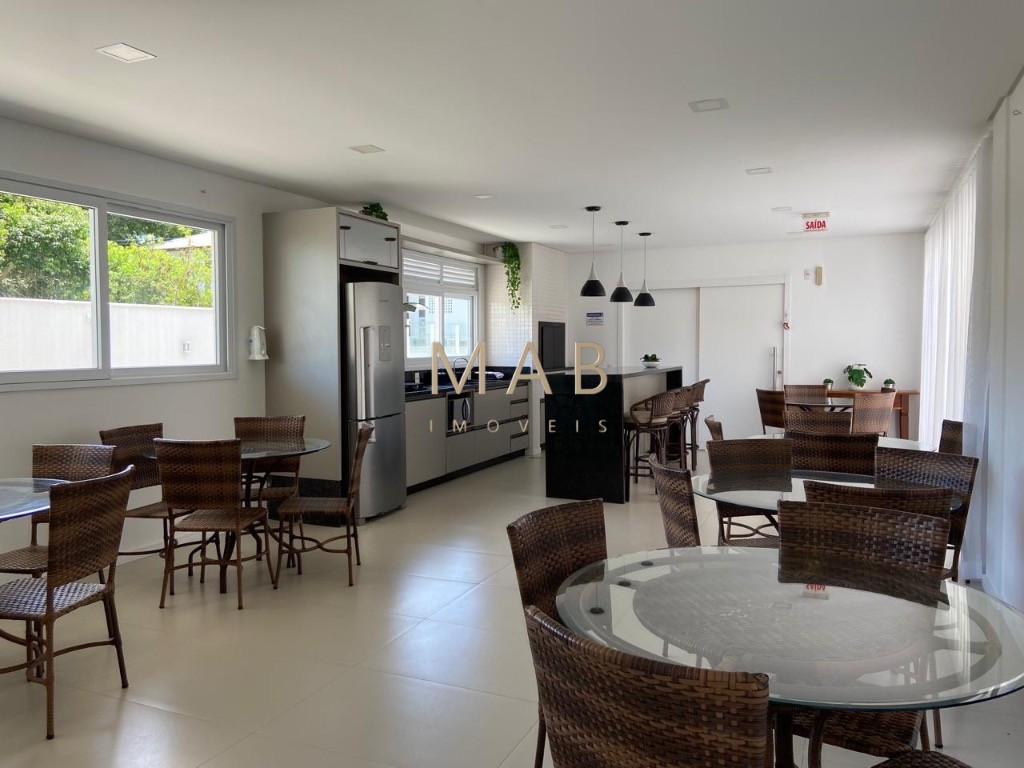 Cobertura de luxo à venda em Florianópolis-SC, Ingleses do Rio Vermelho: 3 quartos, 1 suíte, 1 sala, 2 banheiros, 2 vagas, 273m².