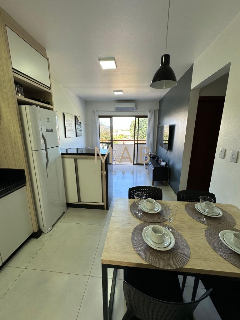 Apartamento MOBILIADO, Contendo 2 Dormitórios à Venda em Canasvieiras - Florianópolis/SC!!