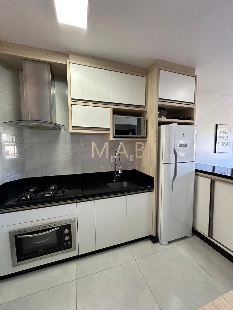 Apartamento MOBILIADO, Contendo 2 Dormitórios à Venda em Canasvieiras - Florianópolis/SC!!