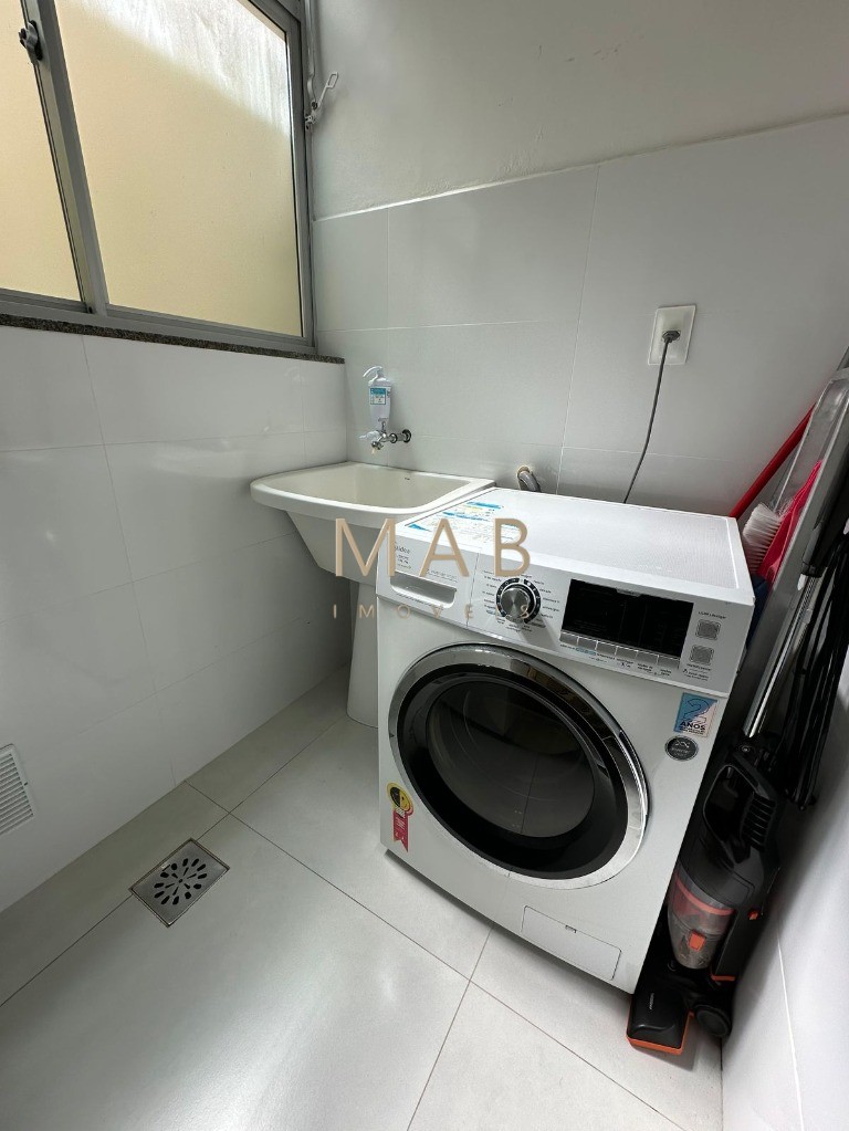 Apartamento MOBILIADO, Contendo 2 Dormitórios à Venda em Canasvieiras - Florianópolis/SC!!
