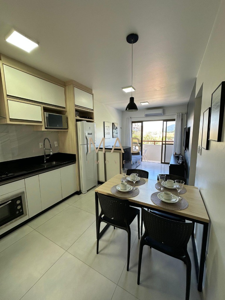 Apartamento MOBILIADO, Contendo 2 Dormitórios à Venda em Canasvieiras - Florianópolis/SC!!