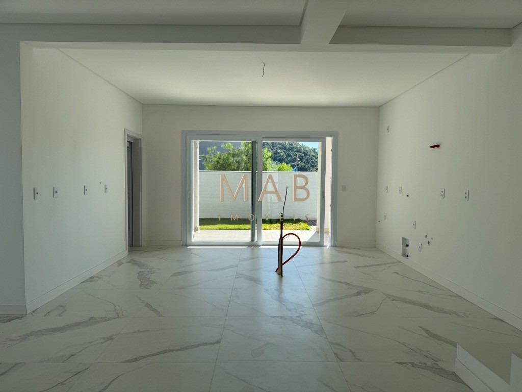 Casa de Altíssimo Padrão à Venda em um dos Principais Condomínios do Bairro Ingleses - Florianópolis SC!