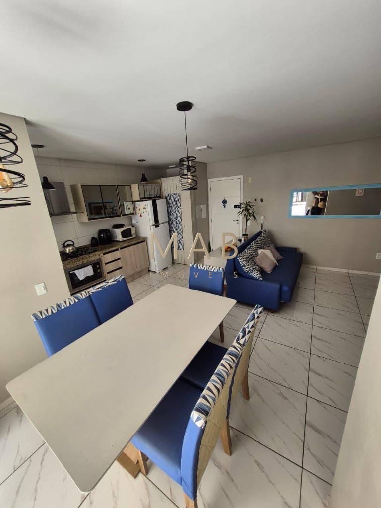 Imperdível! Apartamento à venda em Ingleses Norte, Florianópolis-SC: 2 quartos, 1 suíte, 1 sala, 2 banheiros, 2 vagas de garagem.