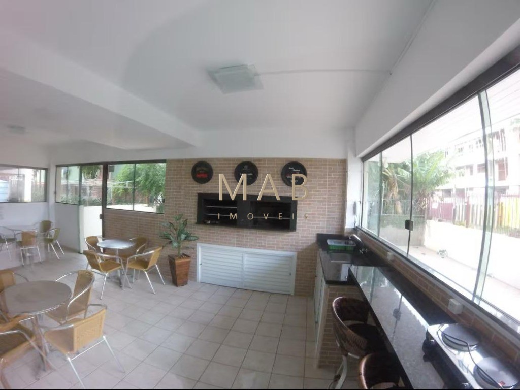 Apartamento MOBILIADO, Contendo 2 Dormitórios à Venda em Canasvieiras - Florianópolis/SC!!