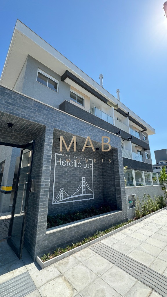 Apartamento DUPLEX com 3 Dormitórios sendo 1 Suíte à Venda em Região NOBRE do Bairro Ingleses - Florianópolis SC!