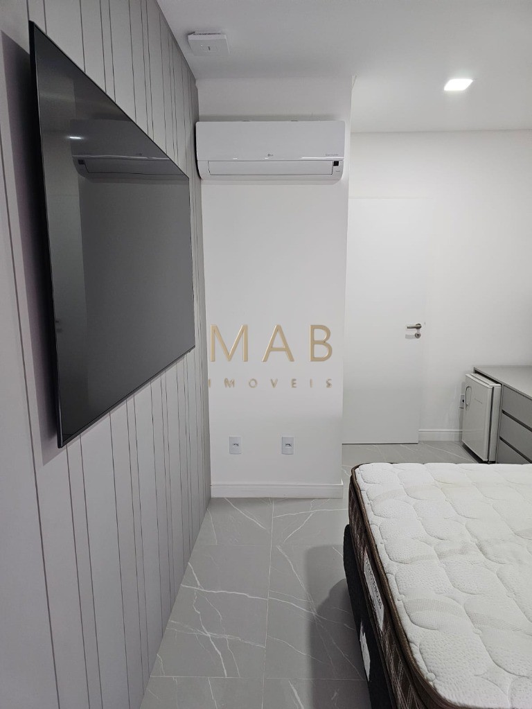 Apartamento DUPLEX com 3 Dormitórios sendo 1 Suíte à Venda em Região NOBRE do Bairro Ingleses - Florianópolis SC!