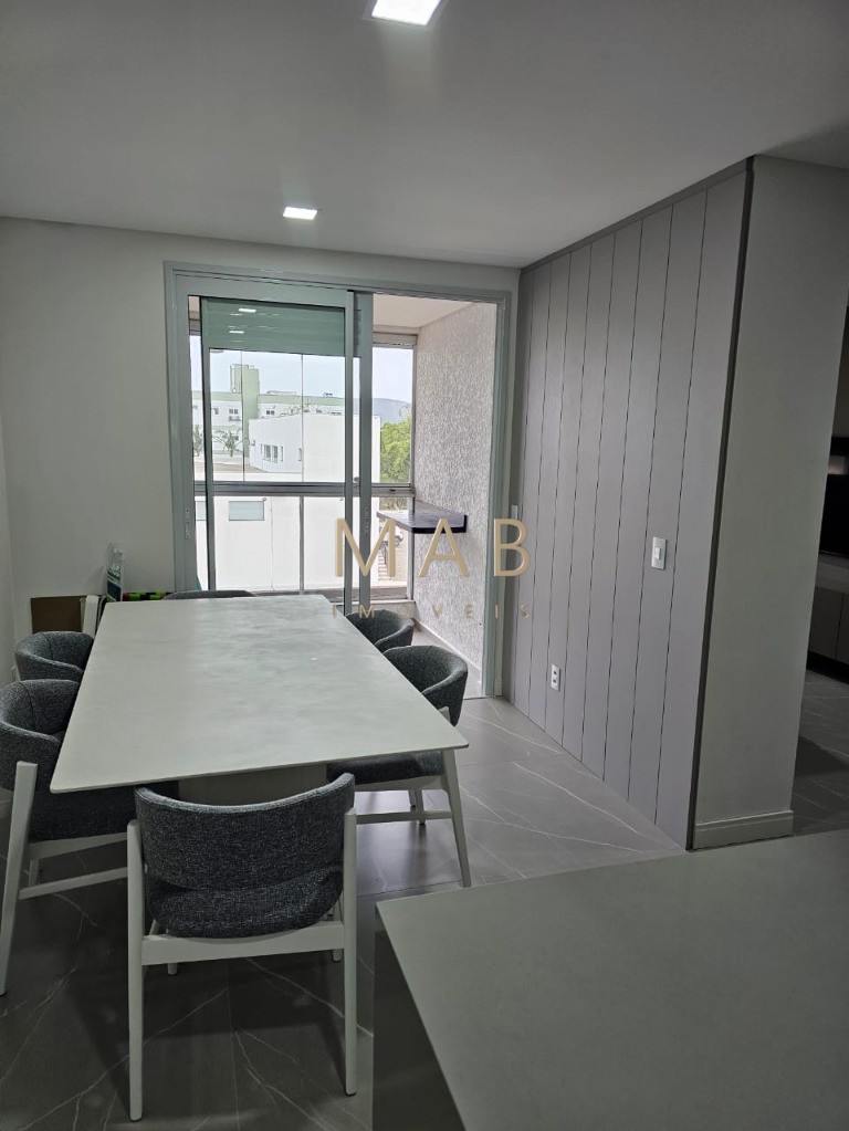 Apartamento DUPLEX com 3 Dormitórios sendo 1 Suíte à Venda em Região NOBRE do Bairro Ingleses - Florianópolis SC!