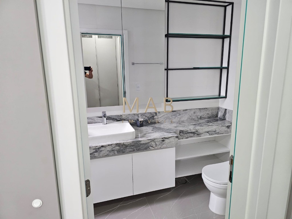 Apartamento DUPLEX com 3 Dormitórios sendo 1 Suíte à Venda em Região NOBRE do Bairro Ingleses - Florianópolis SC!