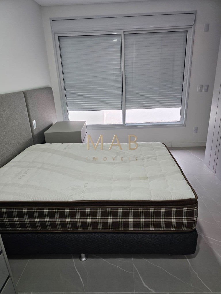 Apartamento DUPLEX com 3 Dormitórios sendo 1 Suíte à Venda em Região NOBRE do Bairro Ingleses - Florianópolis SC!