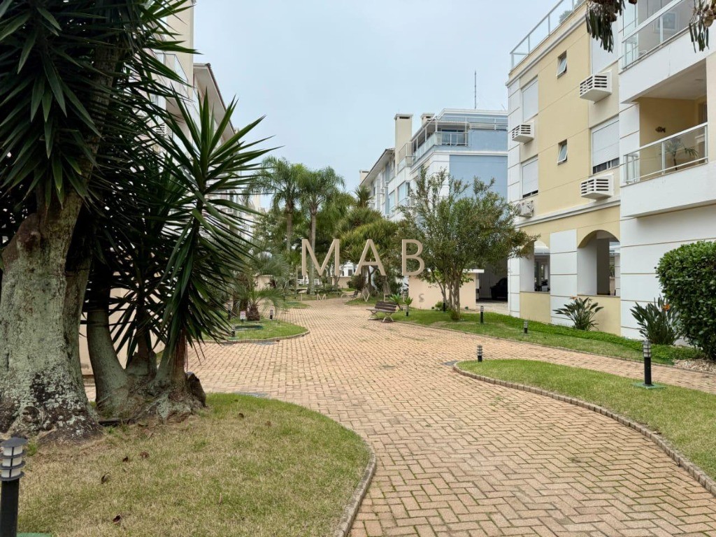 Apartamento de 2 quartos sendo 1 suíte e vaga de garagem à venda em Ingleses do Rio Vermelho, Florianópolis-SC - 105,02m².
