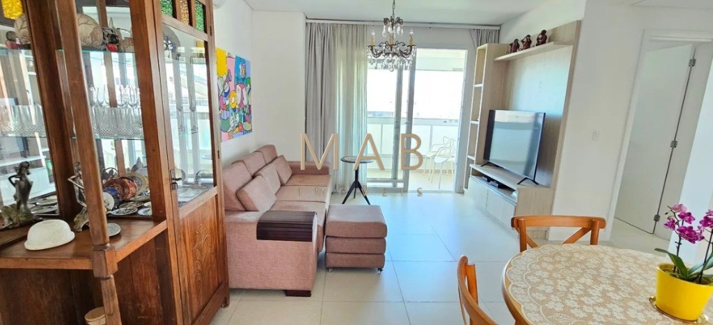Cobertura à venda em Florianópolis-SC, bairro Ingleses do Rio Vermelho: 2 dormitórios sendo 1 suíte, BWC social, vaga de garagem, 191m².