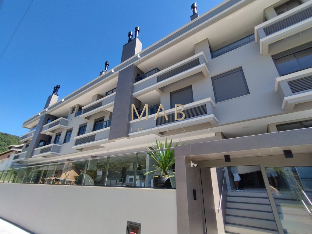 Lindo Apartamento contendo 2 Dormitórios sendo 1 Suíte à Venda na Praia de Ingleses, Florianópolis SC!!