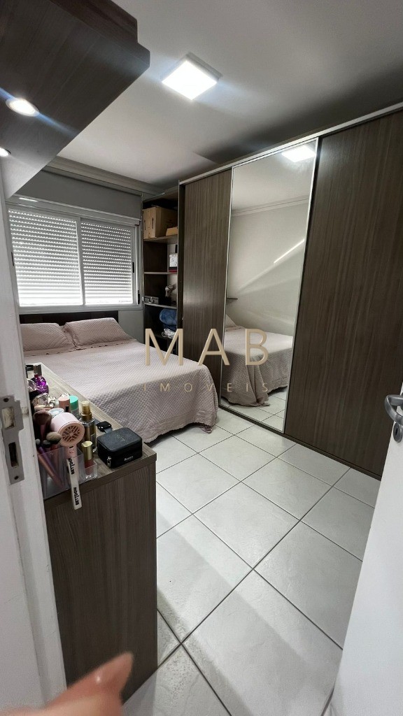 Apartamento mobiliado a 100metros do mar na Praia dos Ingleses com 110m², área de lazer com Piscina, Financiável via banco,? Florianópolis/SC!