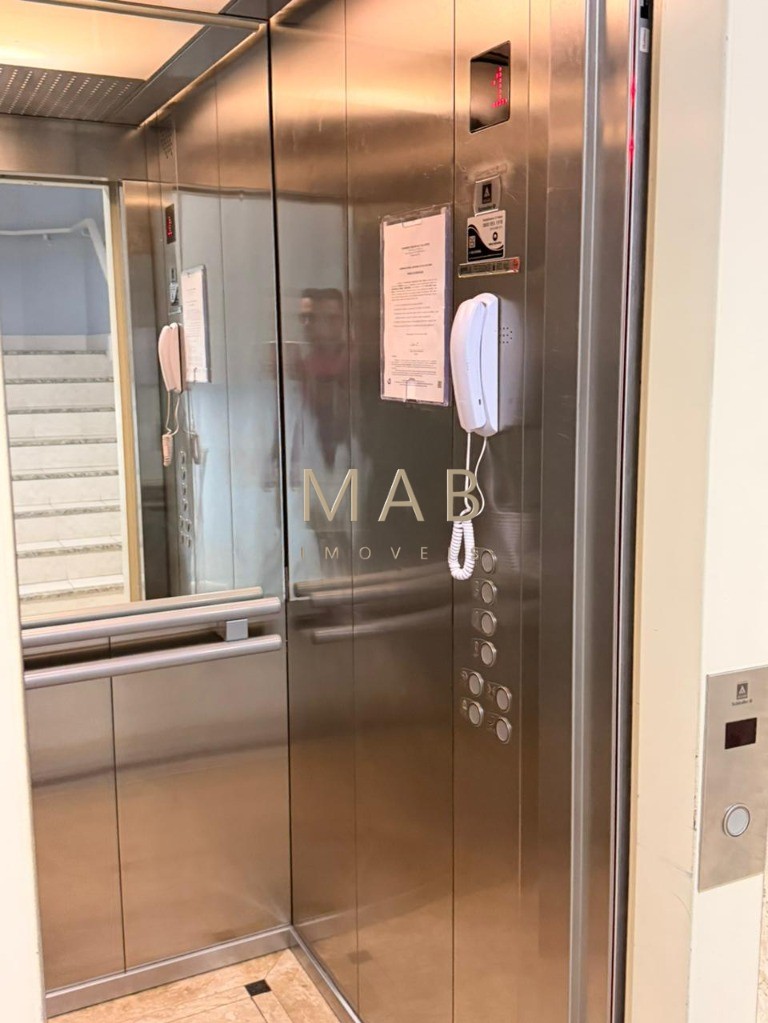 Apartamento mobiliado a 100metros do mar na Praia dos Ingleses com 110m², área de lazer com Piscina, Financiável via banco,? Florianópolis/SC!