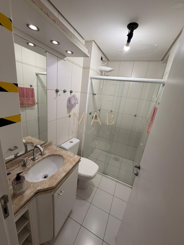 Apartamento mobiliado a 100metros do mar na Praia dos Ingleses com 110m², área de lazer com Piscina, Financiável via banco,? Florianópolis/SC!