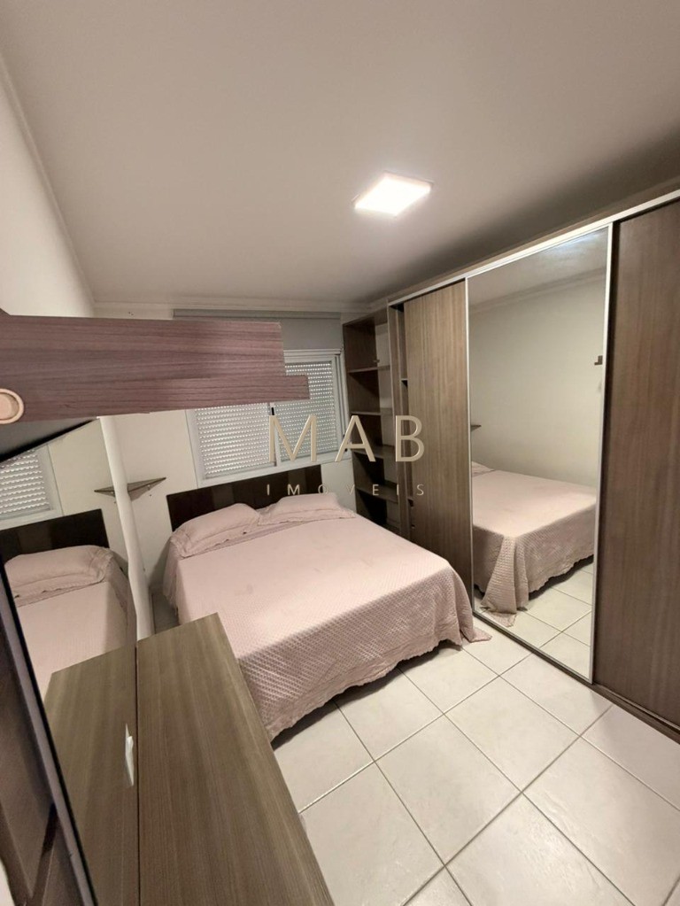 Apartamento mobiliado a 100metros do mar na Praia dos Ingleses com 110m², área de lazer com Piscina, Financiável via banco,? Florianópolis/SC!