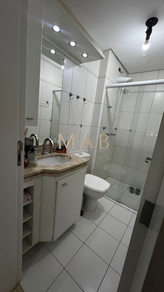 Apartamento mobiliado a 100metros do mar na Praia dos Ingleses com 110m², área de lazer com Piscina, Financiável via banco,? Florianópolis/SC!