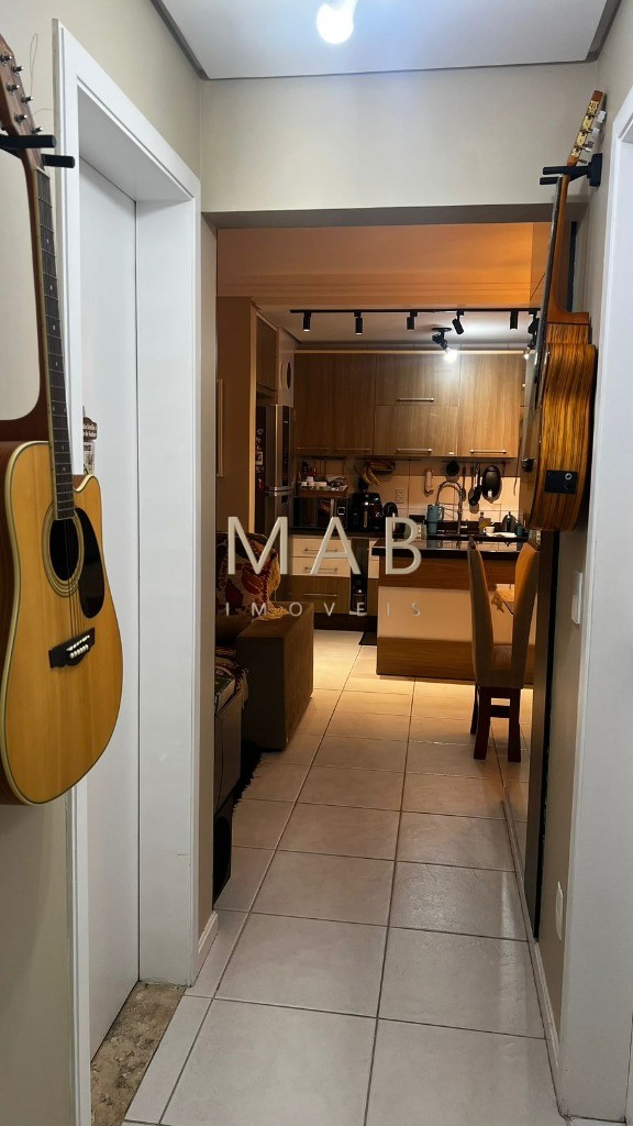 Apartamento mobiliado a 100metros do mar na Praia dos Ingleses com 110m², área de lazer com Piscina, Financiável via banco,? Florianópolis/SC!