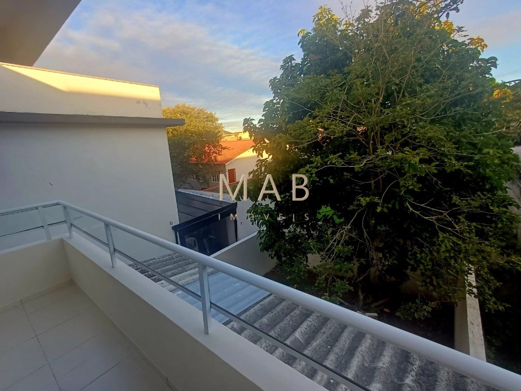 Imperdível oportunidade: Casa à venda em Florianópolis-SC, Ingleses do Rio Vermelho, 2 quartos, 1 sala, 2 banheiros, 1 vaga, 112m².