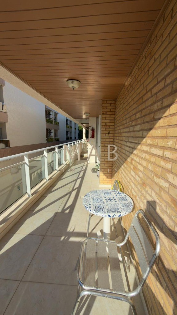Venda de Apartamento de Luxo em Florianópolis-SC, Ingleses do Rio Vermelho - 3 Quartos, 3 Salas, 2 Banheiros, 2 Vagas - 213m²