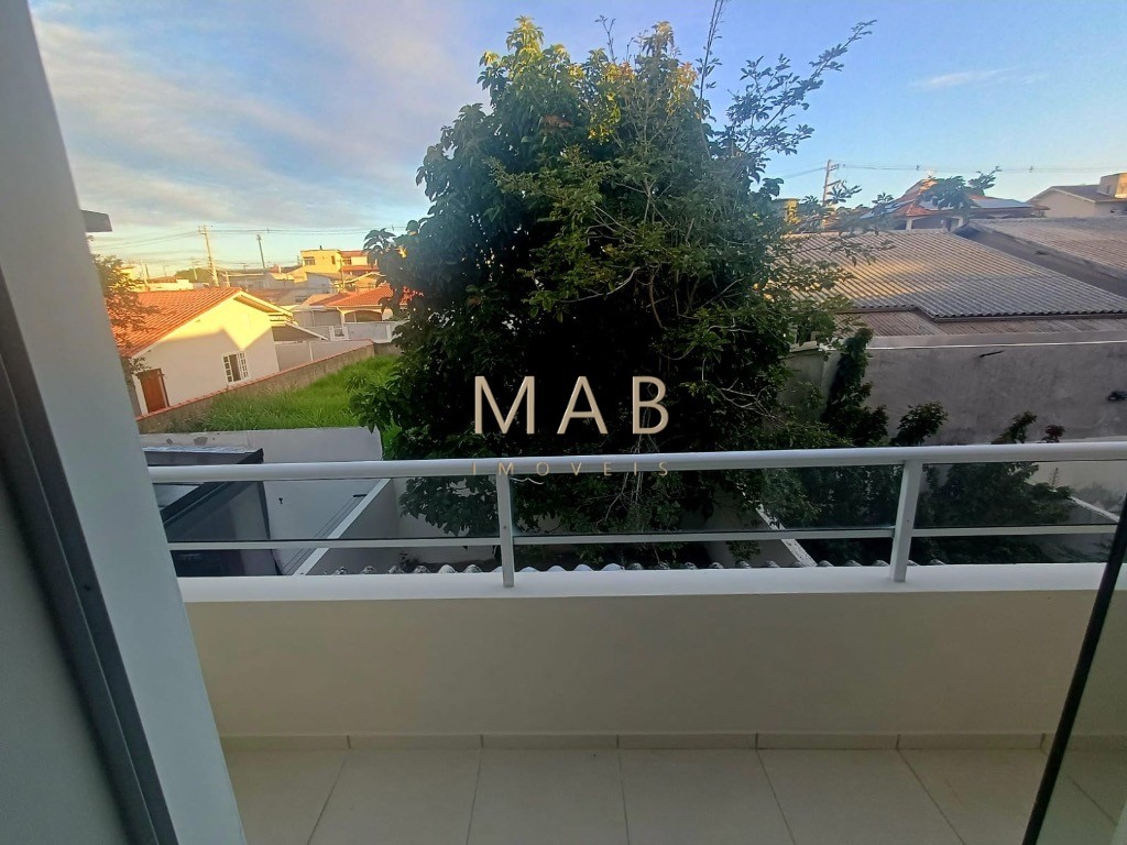 Imperdível oportunidade: Casa à venda em Florianópolis-SC, Ingleses do Rio Vermelho, 2 quartos, 1 sala, 2 banheiros, 1 vaga, 112m².