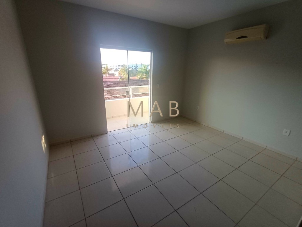 Imperdível oportunidade: Casa à venda em Florianópolis-SC, Ingleses do Rio Vermelho, 2 quartos, 1 sala, 2 banheiros, 1 vaga, 112m².