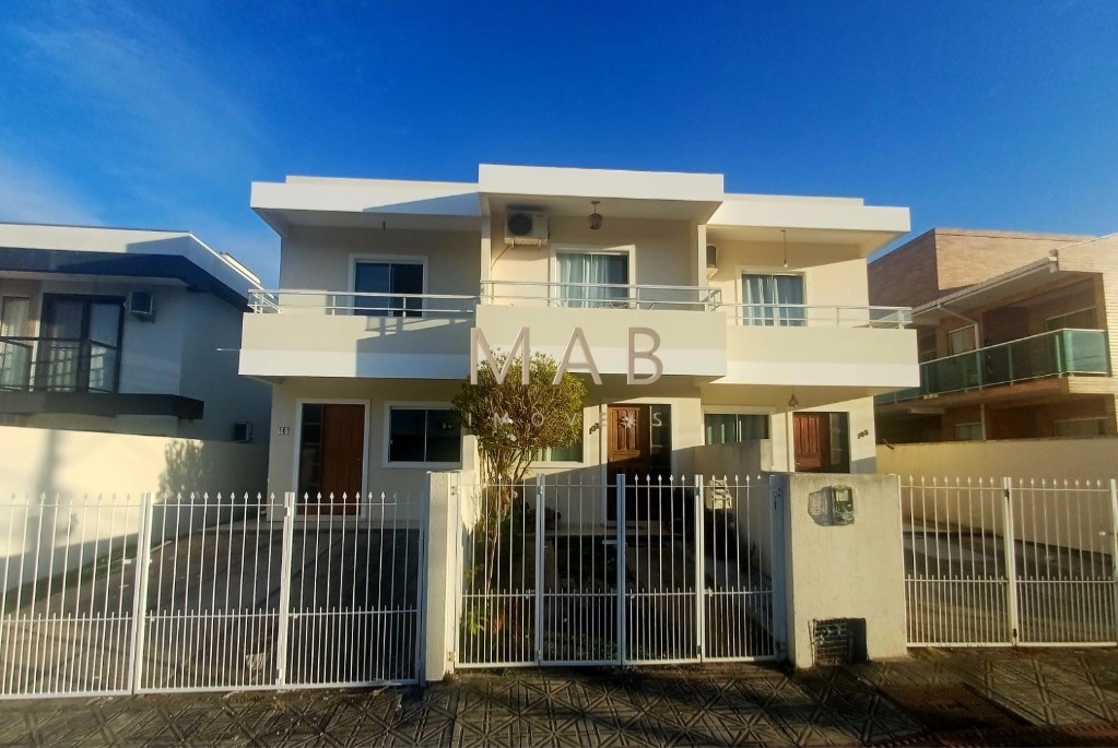 Imperdível oportunidade: Casa à venda em Florianópolis-SC, Ingleses do Rio Vermelho, 2 quartos, 1 sala, 2 banheiros, 1 vaga, 112m².