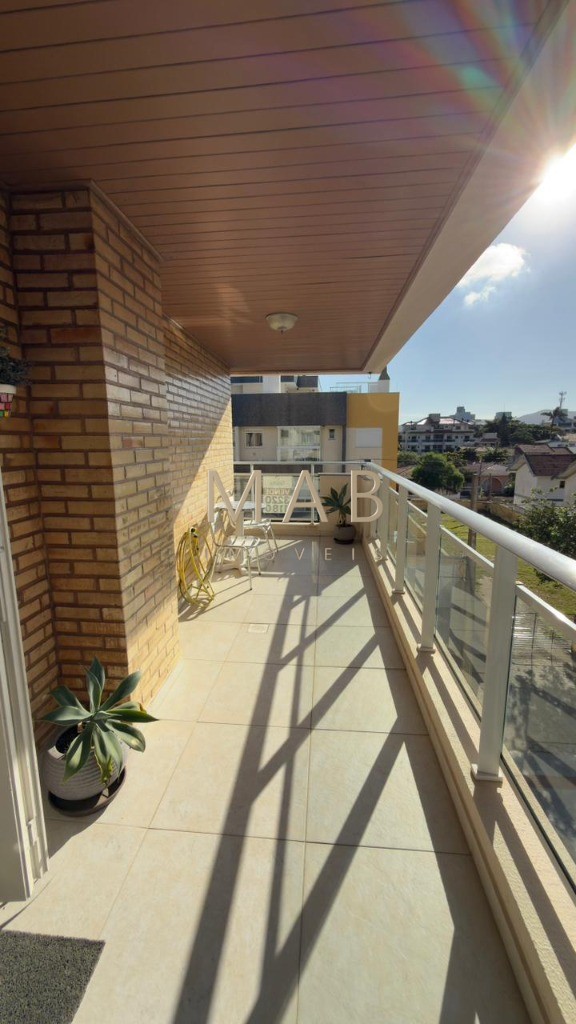 Venda de Apartamento de Luxo em Florianópolis-SC, Ingleses do Rio Vermelho - 3 Quartos, 3 Salas, 2 Banheiros, 2 Vagas - 213m²