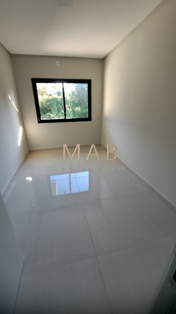 Casa Geminada de Alto Padrão à Venda em Ótima Localização na Praia de Ingleses - Florianópolis/SC!