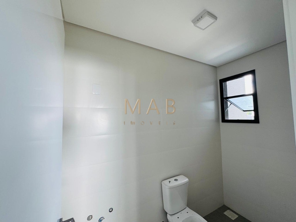 APARTAMENTO DIFERENCIADO NA CACHOEIRA DO BOM JESUS 2 DORMITÓRIOS 2 VAGAS DE GARAGEM FINANCIÁVEL Se você procura um imóvel que reúna conforto, p