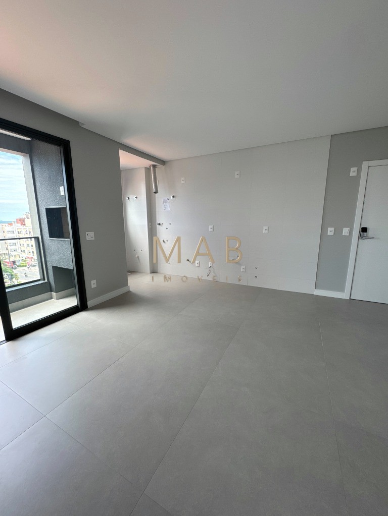Apartamento à venda na Ilha da Magia, bairro Ingleses do Rio Vermelho, 2 quartos sendo 1 suíte, sala de estar/jantar, 1 vaga, 88,36m² de área. Venh
