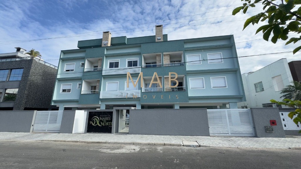 Apartamento mobiliado e decorado na praia dos ingleses , excelente oportunidade para moradia ou investimento!!