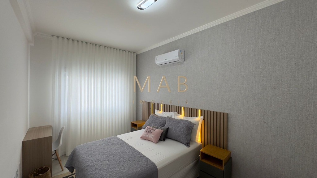 Apartamento mobiliado e decorado na praia dos ingleses , excelente oportunidade para moradia ou investimento!!