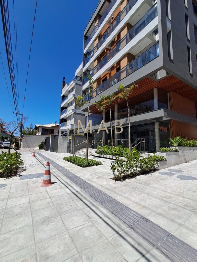 Apartamento à venda na Ilha da Magia, bairro Ingleses do Rio Vermelho, 2 quartos sendo 1 suíte, sala de estar/jantar, 1 vaga, 88,36m² de área. Venh