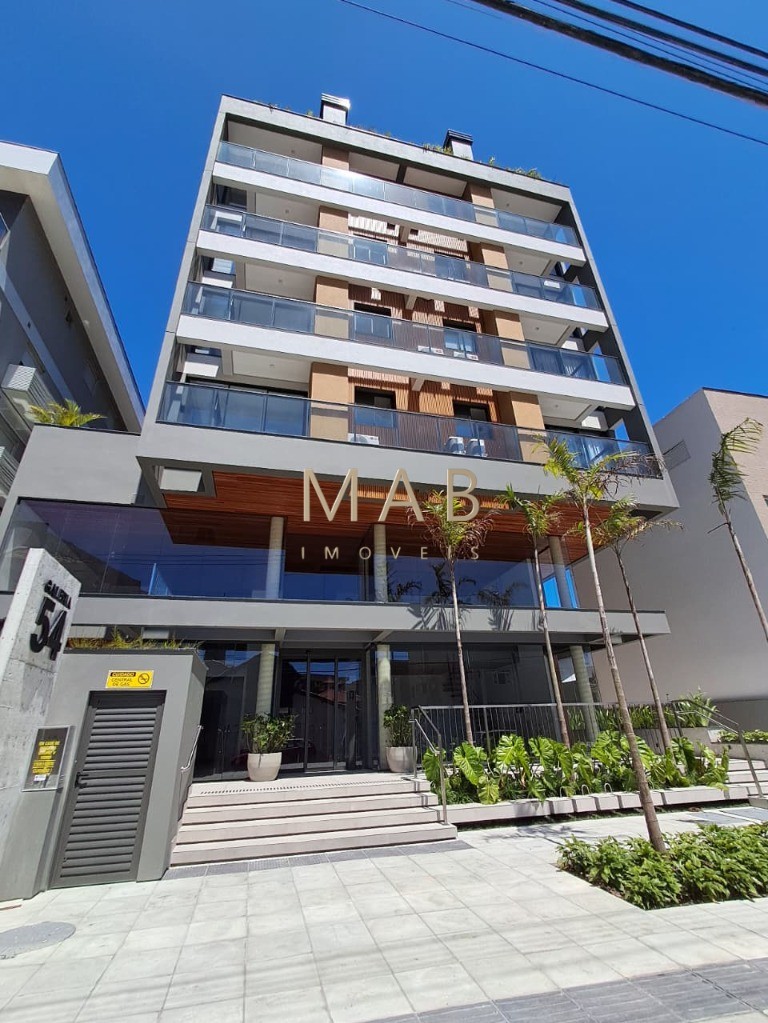 Apartamento de 2 quartos SENDO 1 suíte e vaga de garagem em Ingleses do Rio Vermelho, Florianópolis-SC.