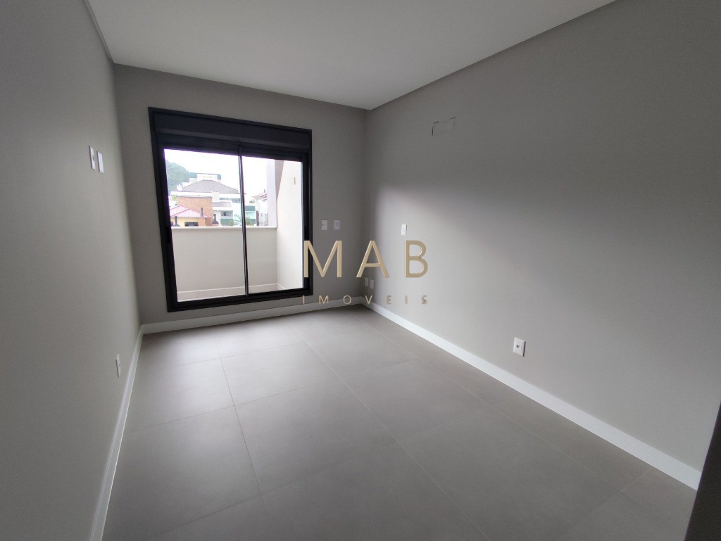 Apartamento DUPLEX para Venda, em ]localização Privilegiada na Praia de Ingleses do Rio Vermelho, Florianópolis SC!!