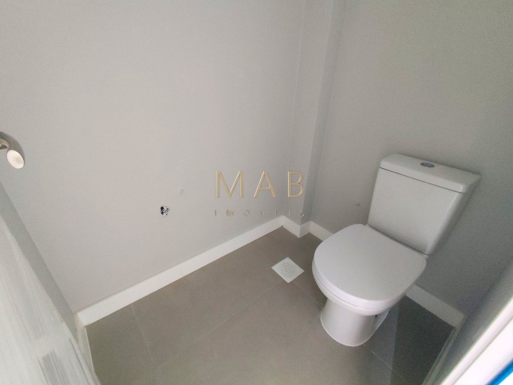 Apartamento DUPLEX para Venda, em ]localização Privilegiada na Praia de Ingleses do Rio Vermelho, Florianópolis SC!!