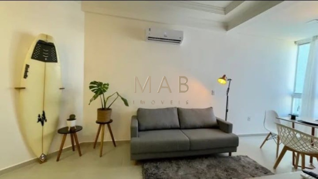 Apartamento mobiliado e decorado na praia dos ingleses , excelente oportunidade para moradia ou investimento!!