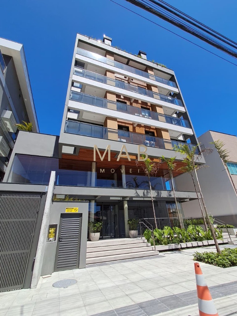 Apartamento à venda na Ilha da Magia, bairro Ingleses do Rio Vermelho, 2 quartos sendo 1 suíte, sala de estar/jantar, 1 vaga, 88,36m² de área. Venh