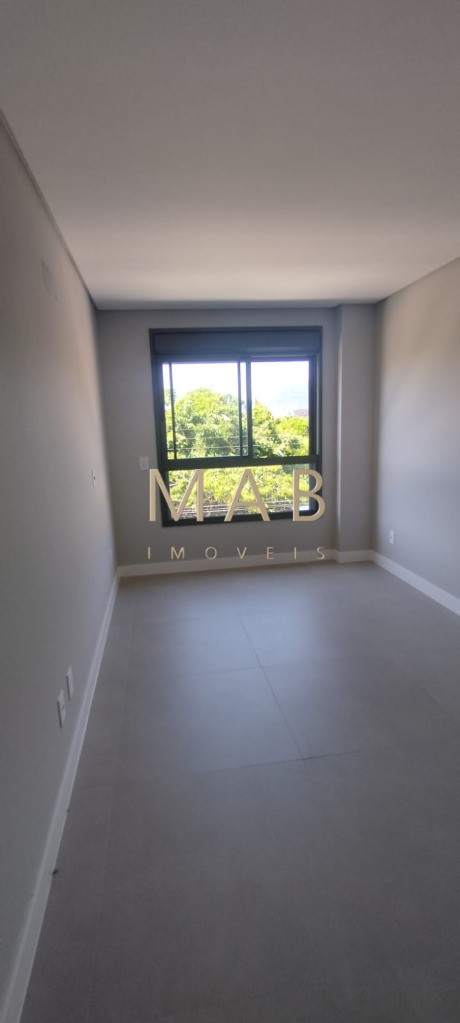 Lindo Apartamento contendo 2 Dormitórios sendo 1 Suíte à Venda na Praia de Ingleses, Florianópolis SC!!