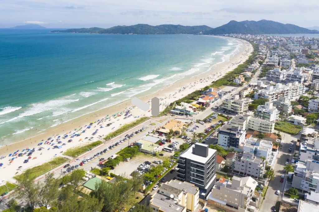 Incrível Apartamento à Venda no Residencial SUNRISE MARISCAL, O privilégio de viver a poucos passos do mar!!