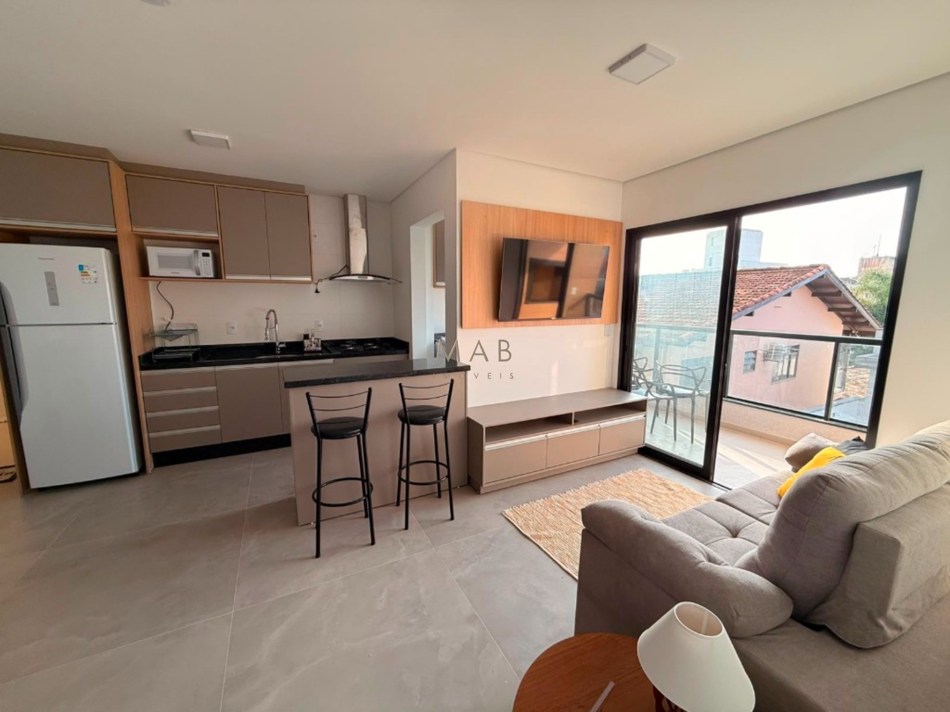 Apartamento com 2 Suítes à Venda no Saint Humbert Residence, a 80 metros da Praia dos Ingleses, Florianópolis/SC!