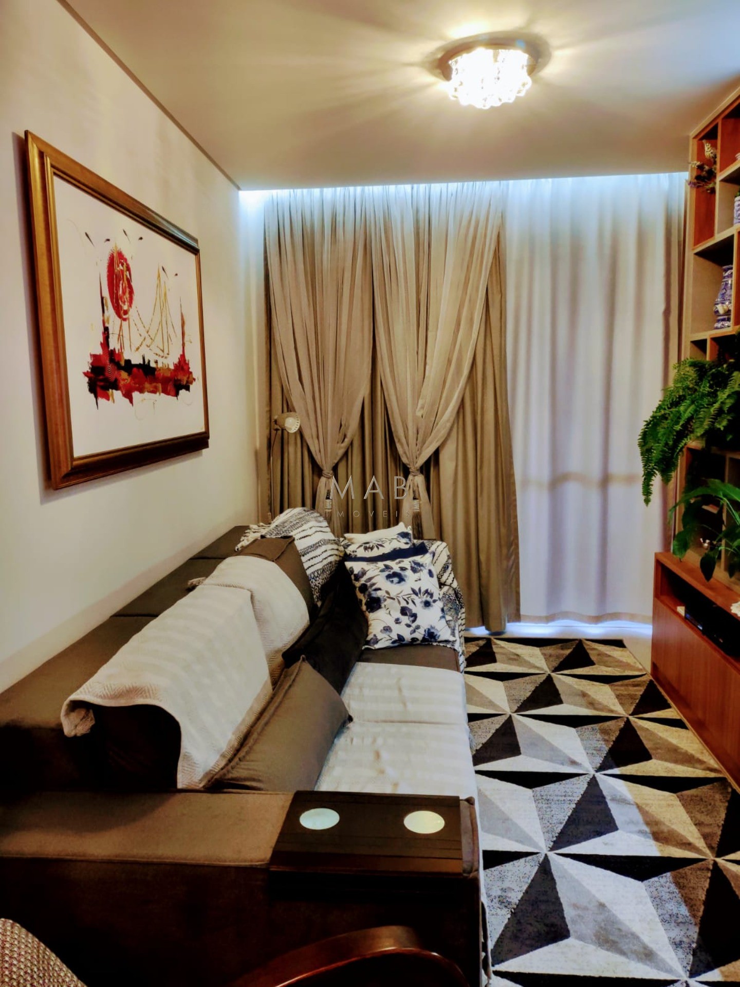 Apartamento para Venda, SEMIMOBILIADO, localizado à 500 metros do Mar, no Bairro Ingleses, Florianópolis SC!